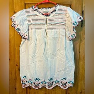 Starling Reine Embroidered Shirt - Very Unique & Pretty Short Sleeves Size Small